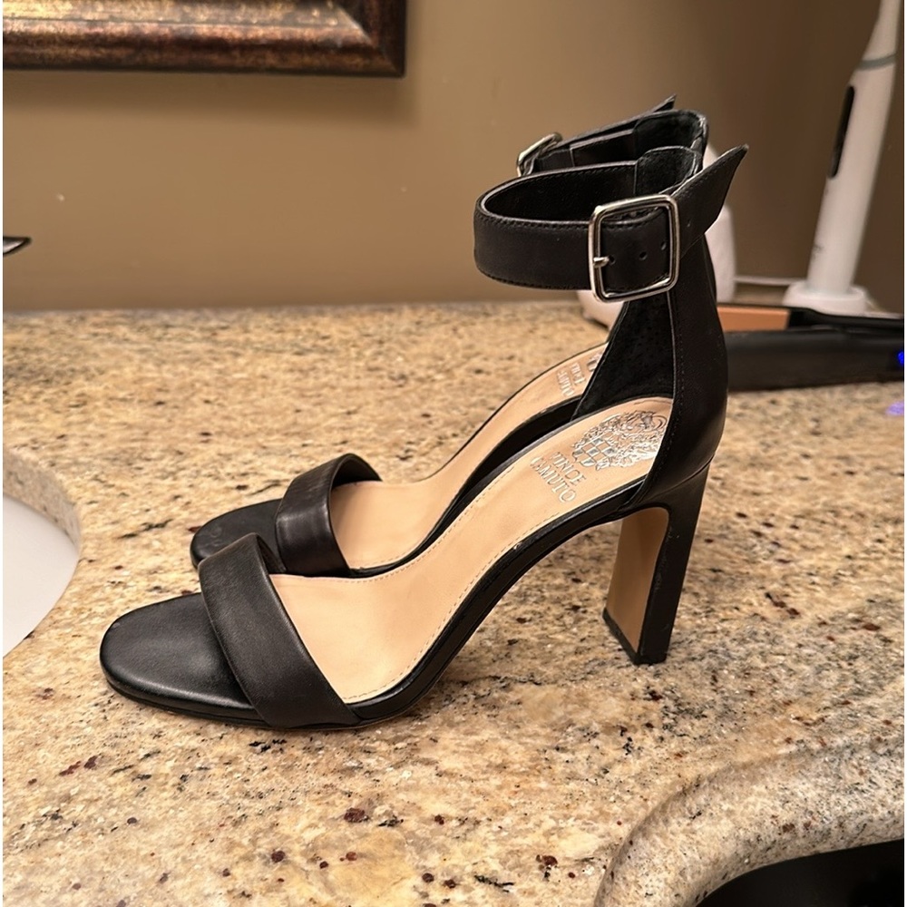 Womens Vince Canuto Heels